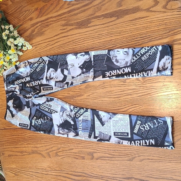 Marilyn Monroe Newspaper Pants / Leggings - Picture 3 of 6